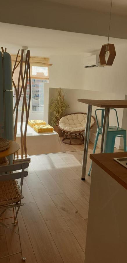 Homing La Pineda 117 Apartamento Exterior foto
